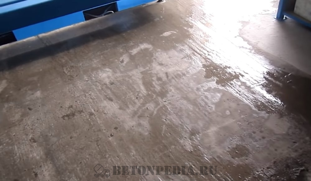 Чем покрыть бетонный пол в гараже чтобы не пылил: какие ы лучше .