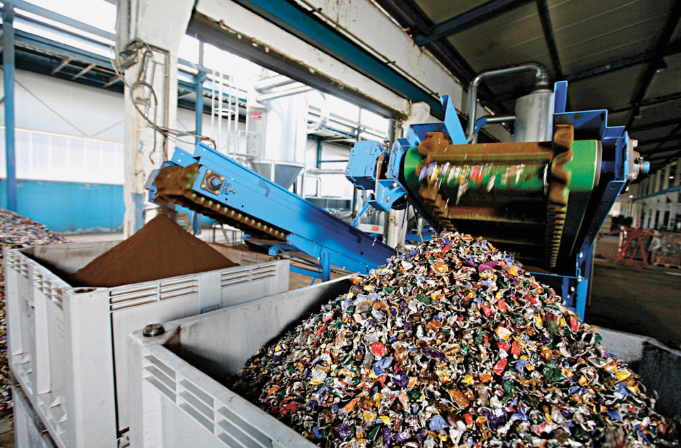 Metal recycling. Рециклинг-технолог. Утилизация деталей. Переработка отходов производства. Высокого качества Recycling.