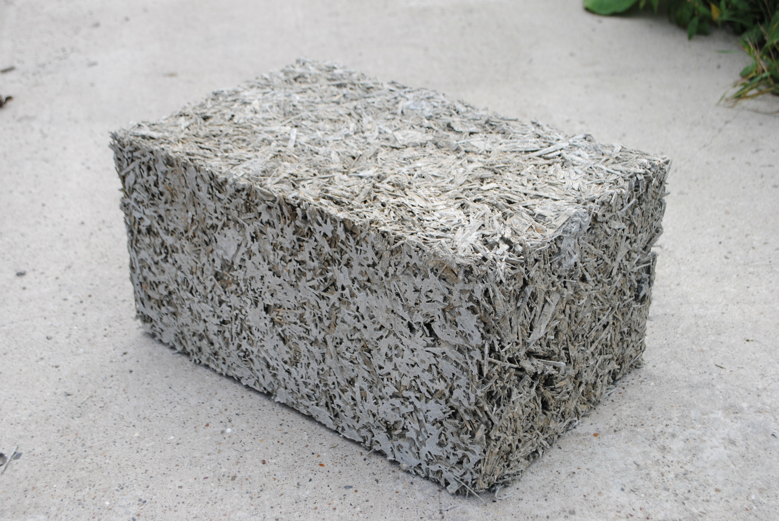 Блок арболита. Большие блоки для строительства. Арболитовый арболит. Арболитовый арболит. Арболит d400.