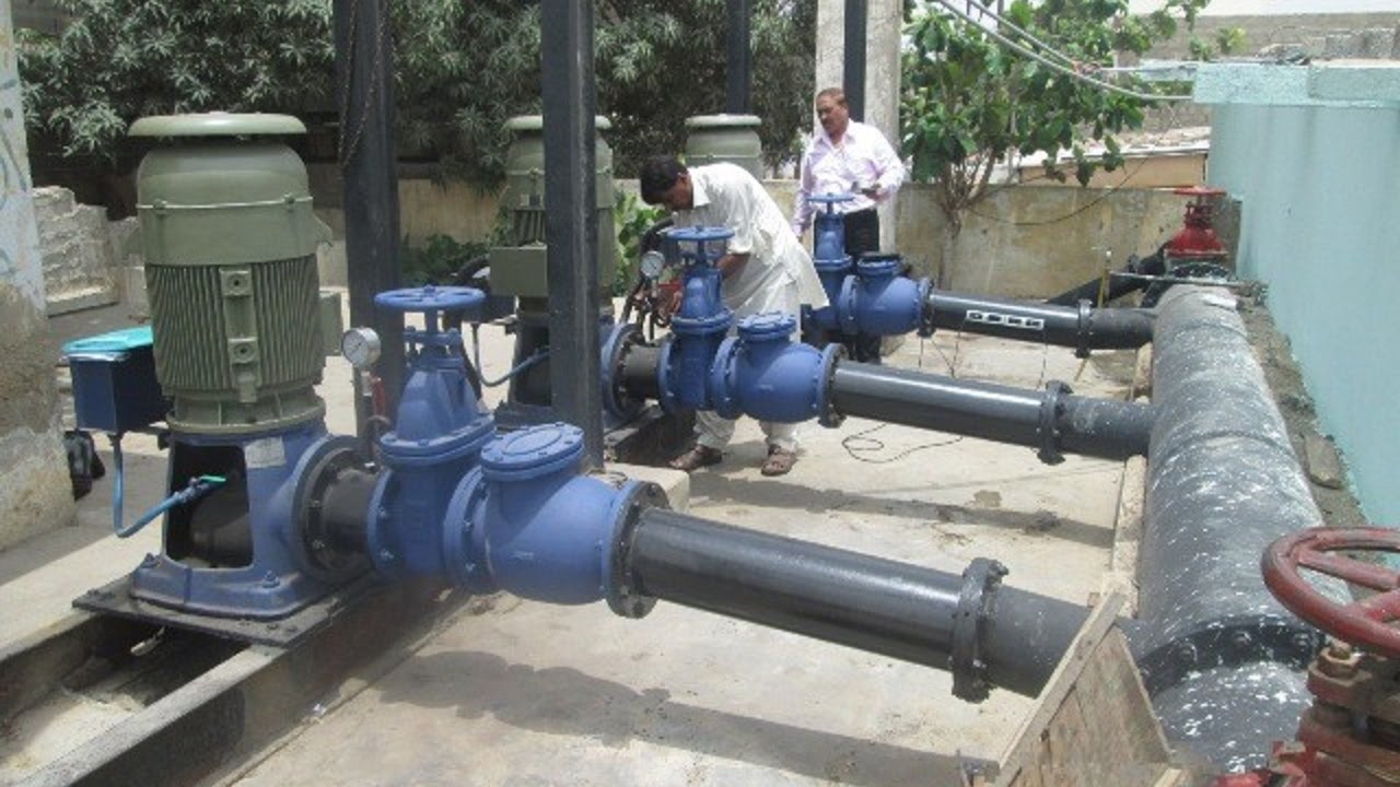 Фекальный насос под пожарный рукав 220 вольт. Станция водонапорная (станция насосная с гидроаккумулятором ugp-1203sl). Насос под. Насосная станция для скважины 20 метров. Насос джилекс для колодца для водоснабжения.