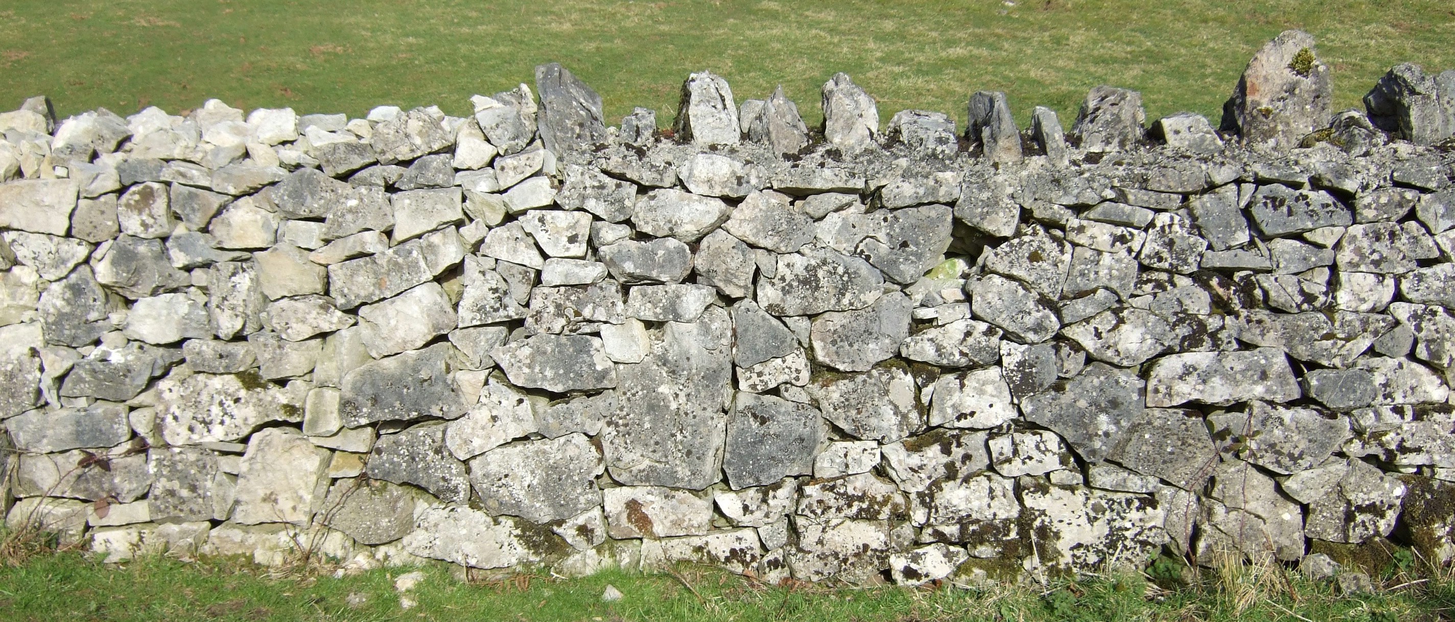 Стены бутовые: Бутовая кладка. Технология укладки бутового камня