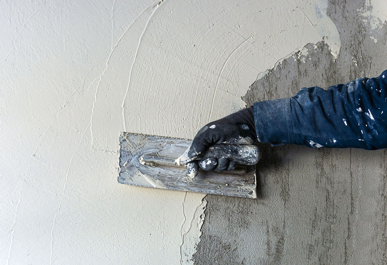 Как правильно поклеить обои на бетонную стену без шпаклевки