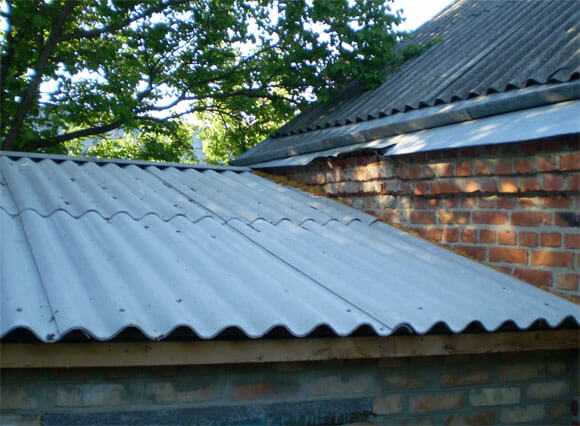  крышу кроют –  лучше покрыть крышу дома – выбираем практичную и .